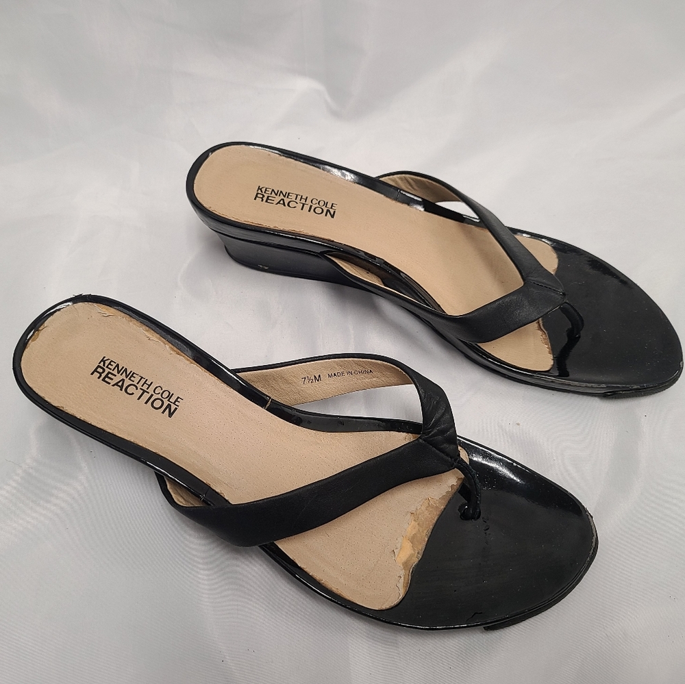 Kenneth Cole Black Thong Platform Shoes